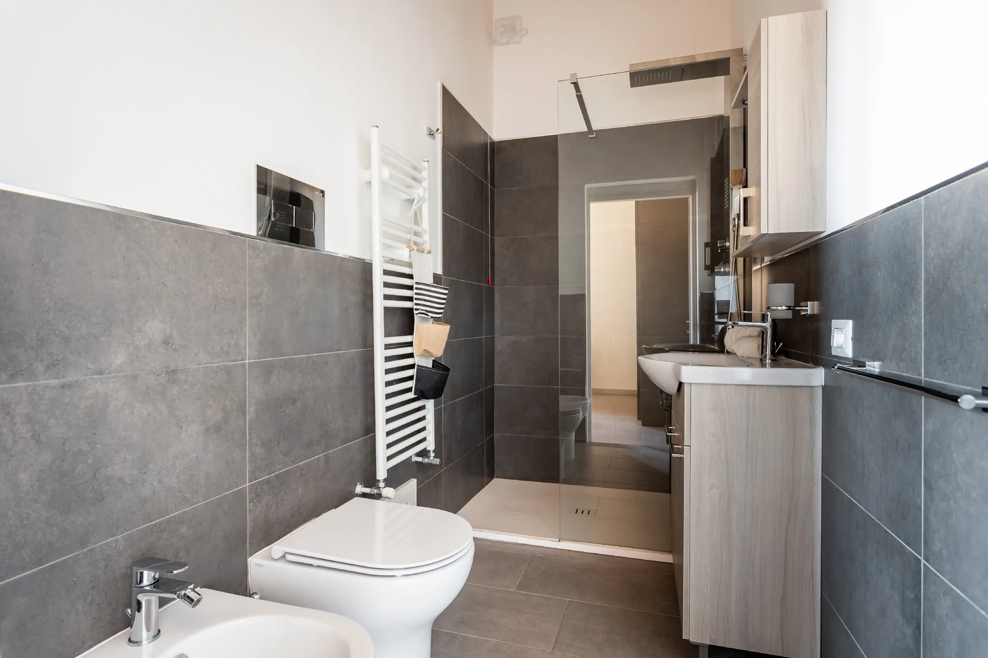 Private Jacuzzi & Garden Home – foto 14