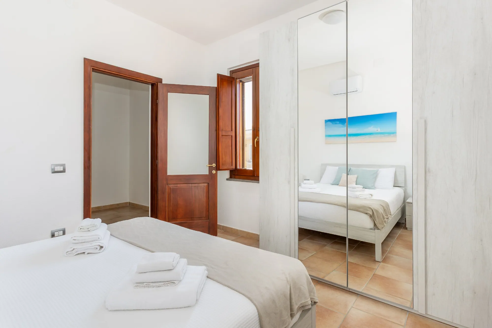 Camera 2 – Oasi Relax & Jacuzzi Home